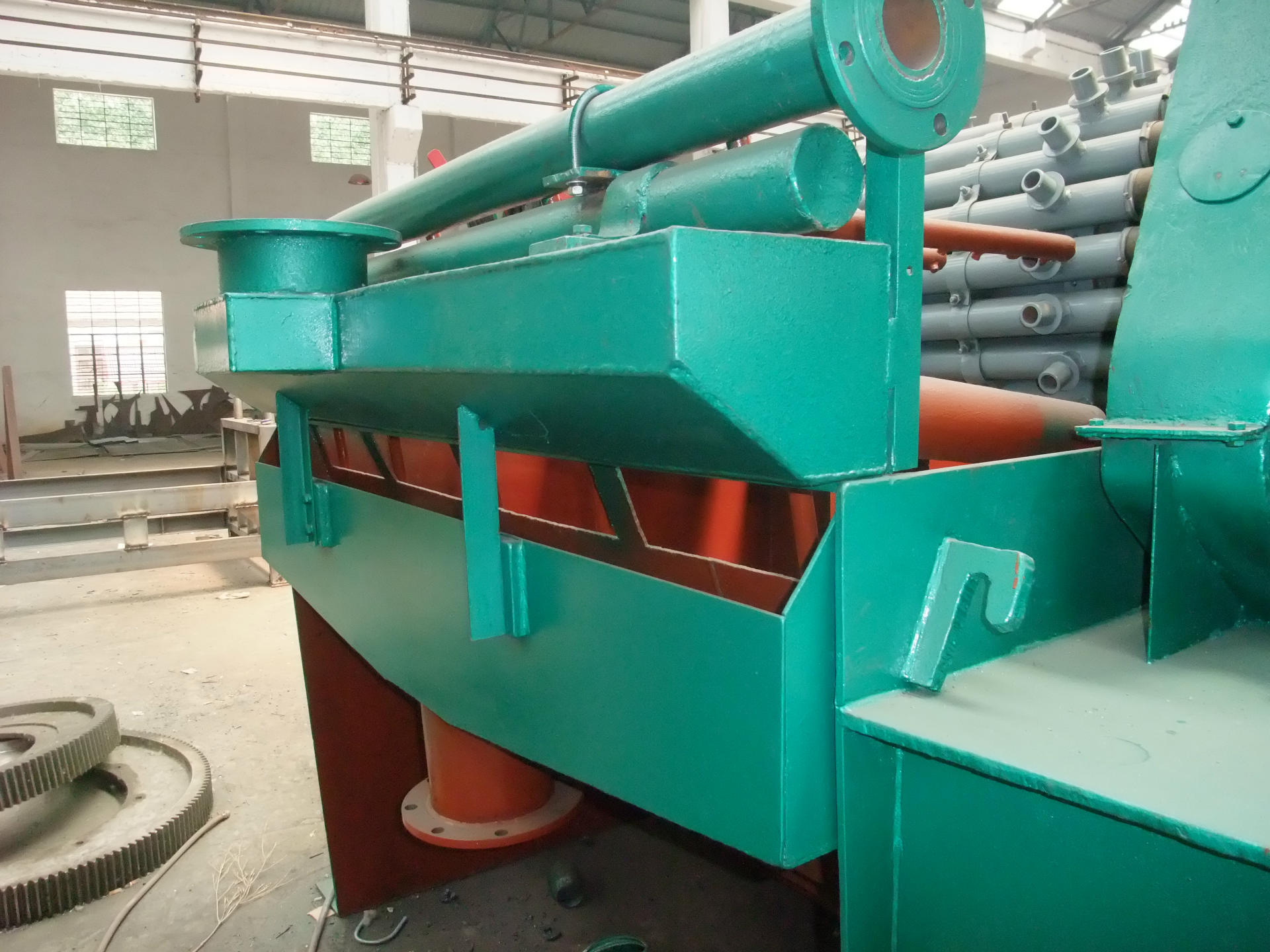 連云港運(yùn)發(fā)礦山機(jī)械 專業(yè)生產(chǎn)運(yùn)發(fā)系列盤式真空過濾機(jī)